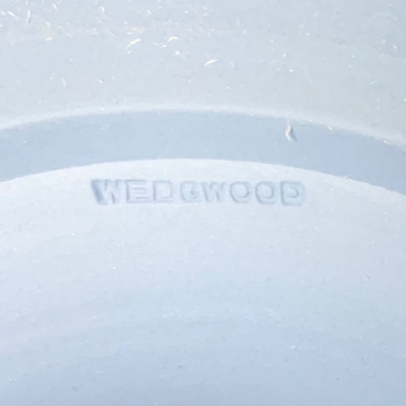 WEDGWOOD Blue Jasperware Augur’s Imperial Centerpiece Bowl Footed Vase - EUC! - Picture 7 of 9